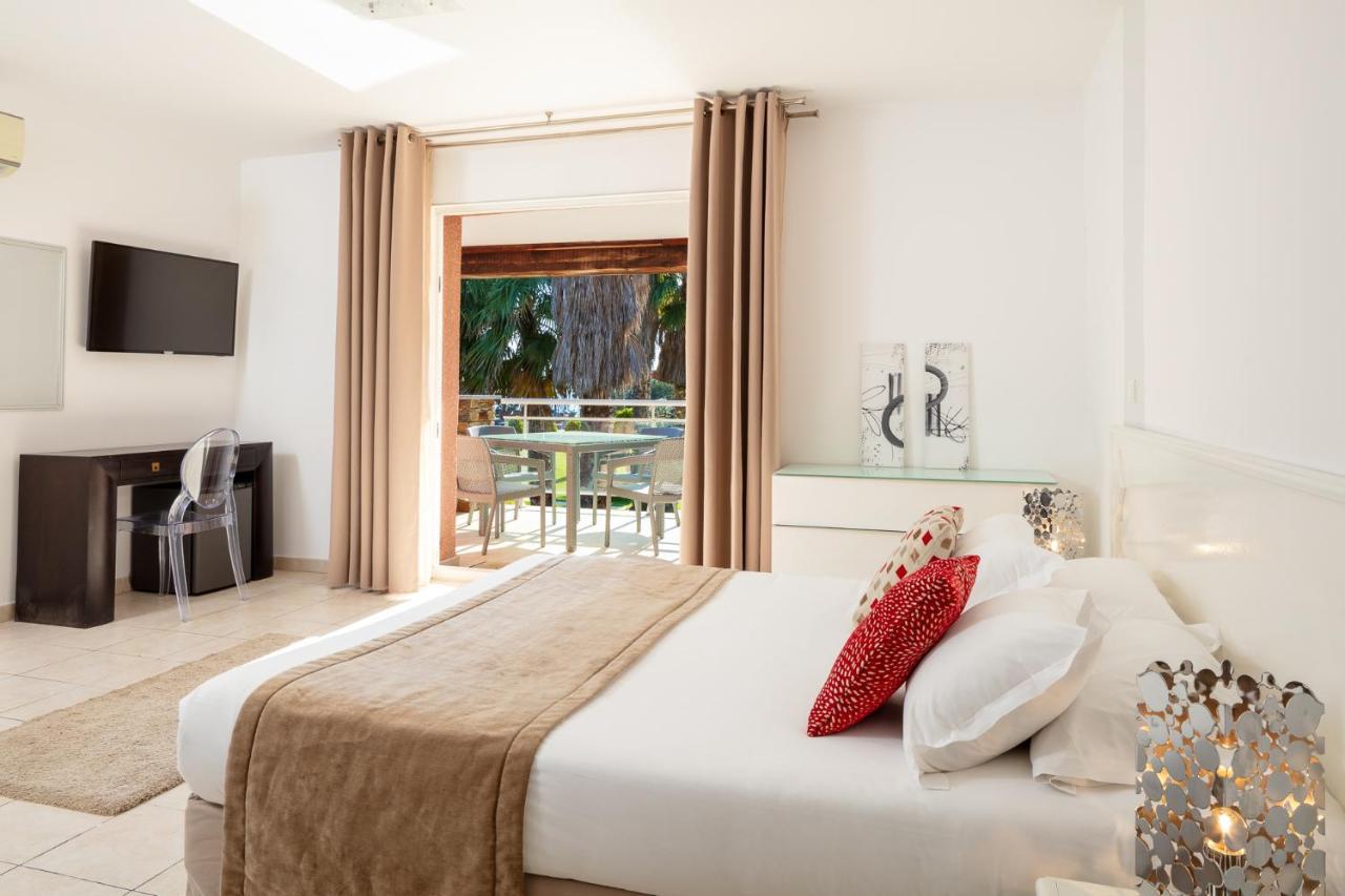 Hotel Le Ruesco 오므또 외부 사진